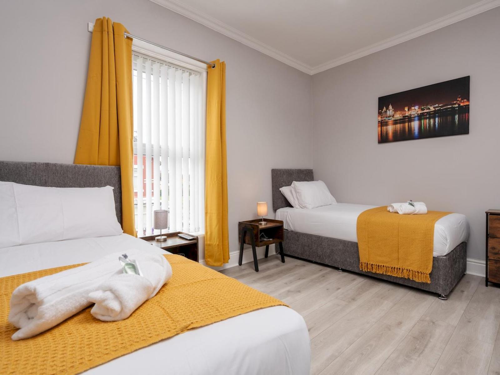 Pass The Keys Ruiskin St - Liverpool Kirkdale Terrace Sleeps 5 Parking Villa Ngoại thất bức ảnh