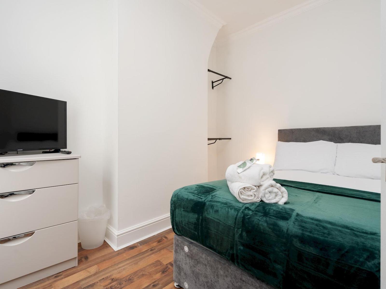 Pass The Keys Ruiskin St - Liverpool Kirkdale Terrace Sleeps 5 Parking Villa Ngoại thất bức ảnh