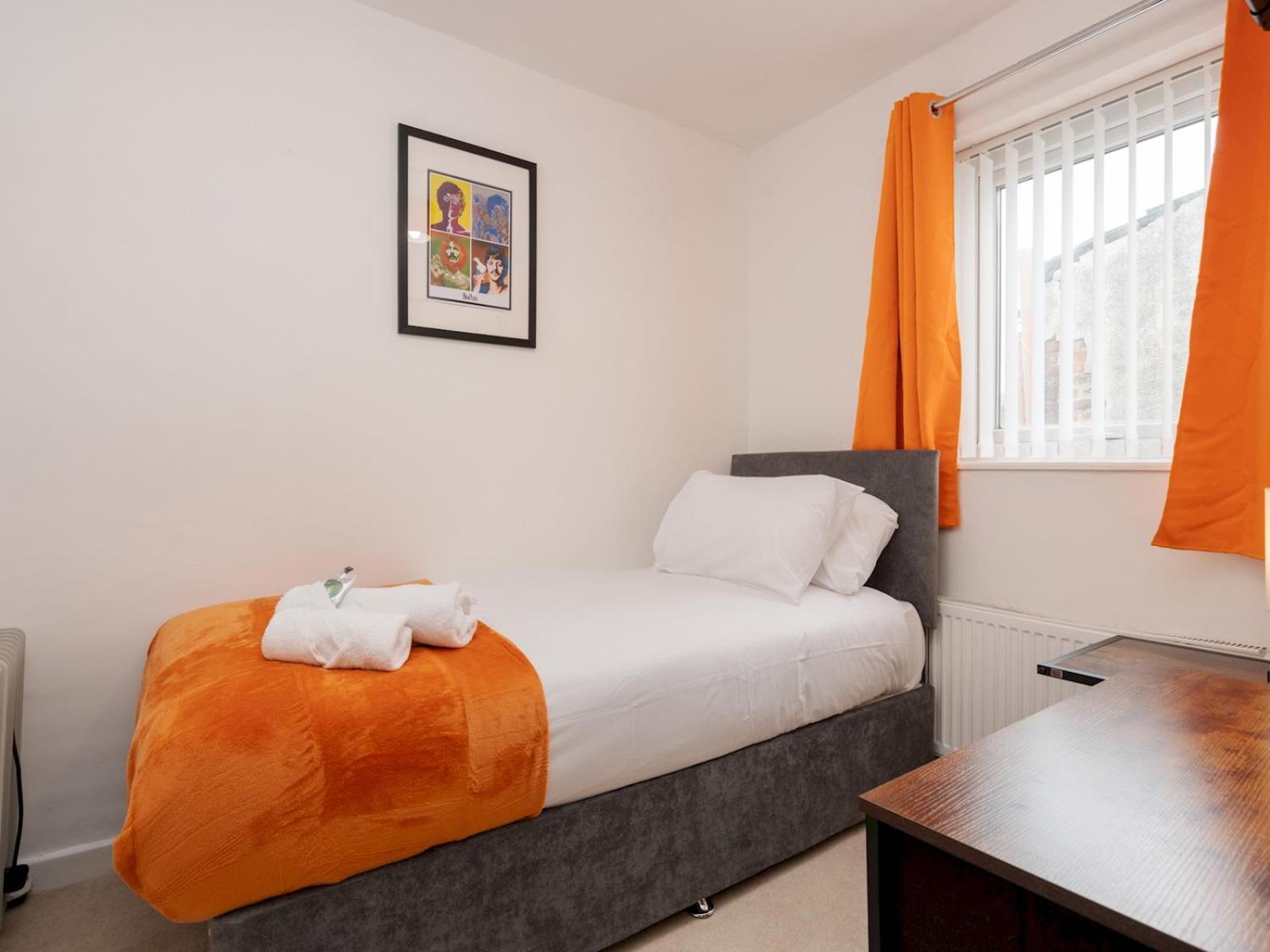 Pass The Keys Ruiskin St - Liverpool Kirkdale Terrace Sleeps 5 Parking Villa Ngoại thất bức ảnh