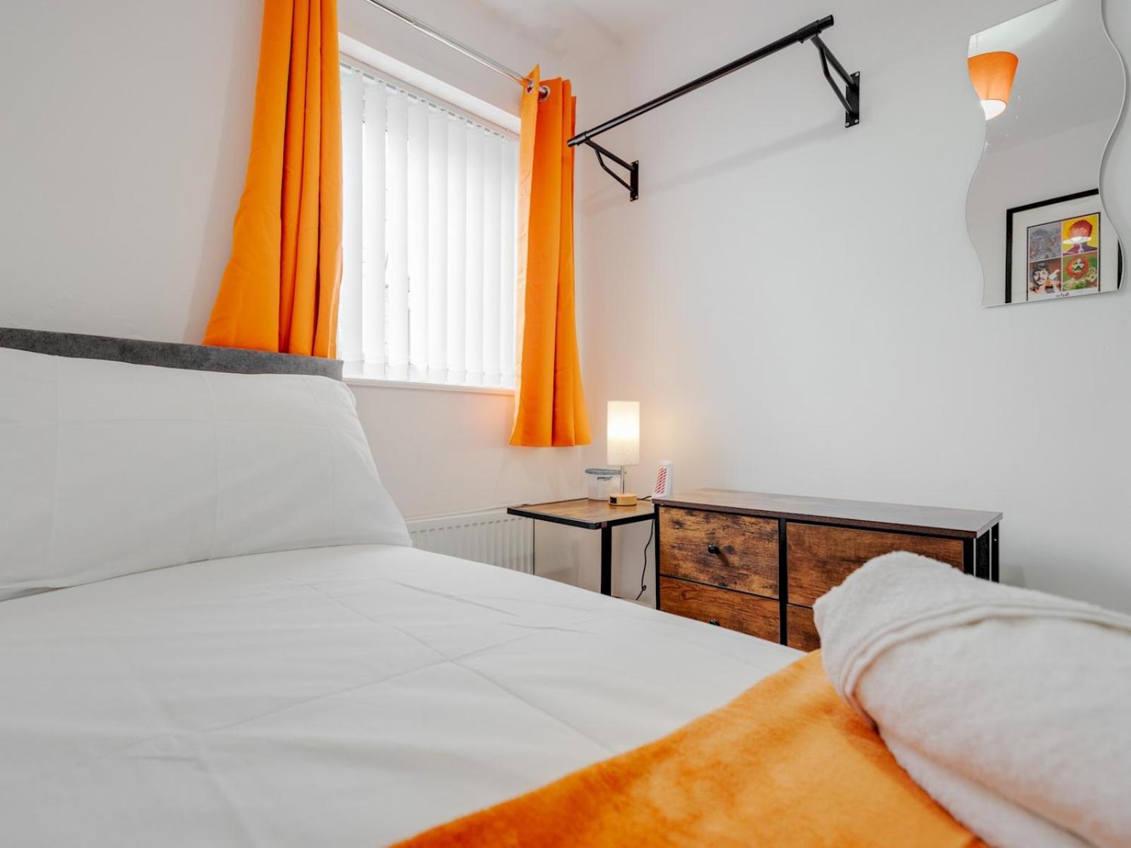 Pass The Keys Ruiskin St - Liverpool Kirkdale Terrace Sleeps 5 Parking Villa Ngoại thất bức ảnh