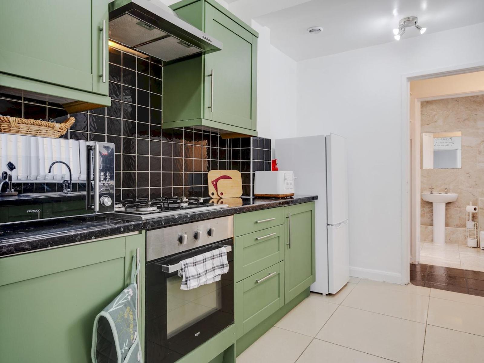 Pass The Keys Ruiskin St - Liverpool Kirkdale Terrace Sleeps 5 Parking Villa Ngoại thất bức ảnh